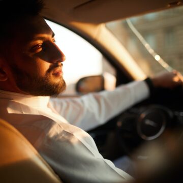 -4 Qui peut conduire une voiture de location ?
